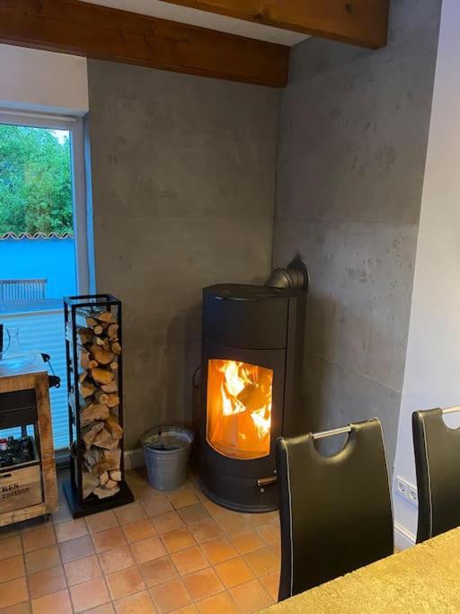 Luxurioeses Ferienhaus Am Ems Jade Kanal Sande Esterno foto