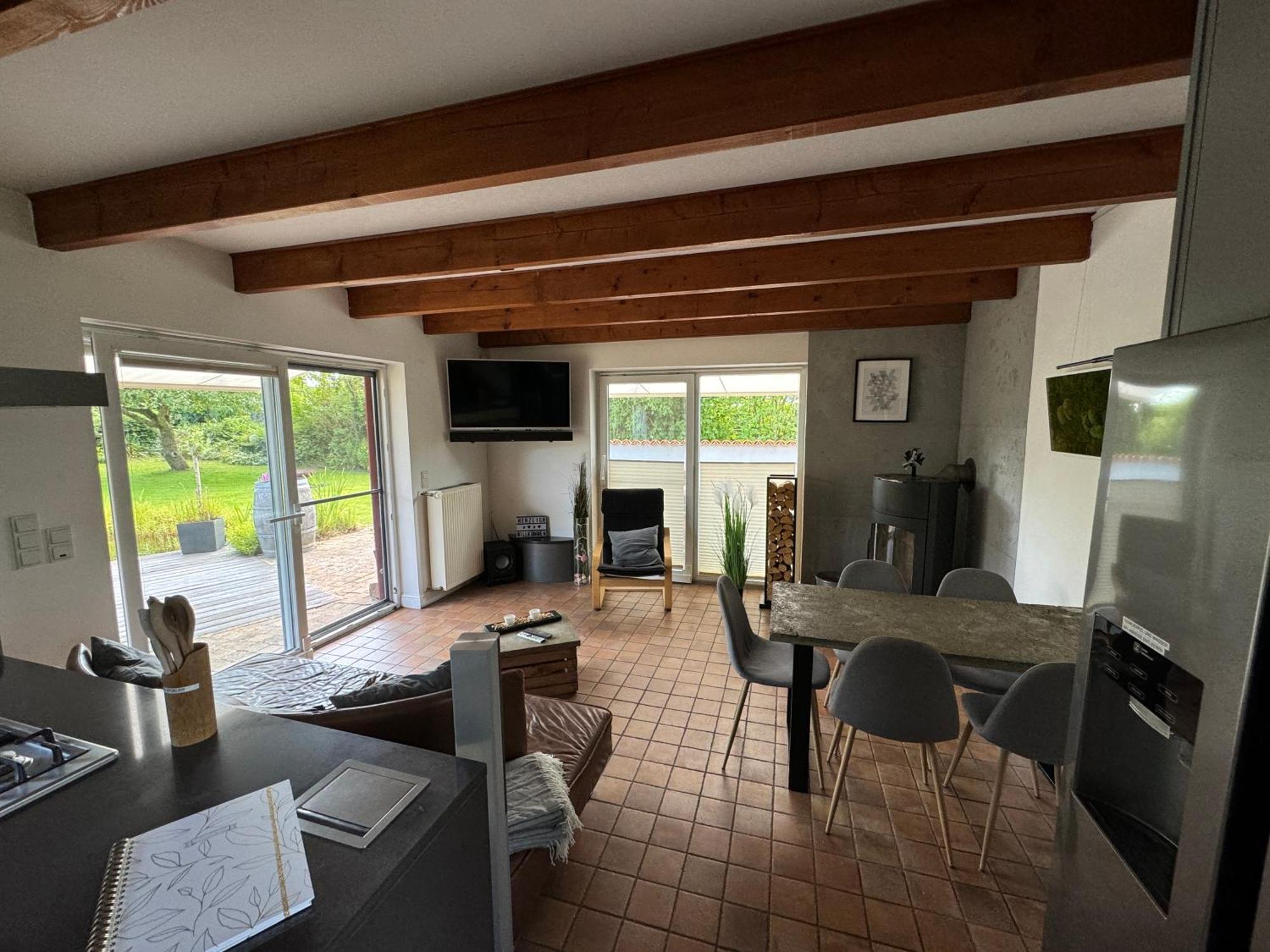 Luxurioeses Ferienhaus Am Ems Jade Kanal Sande Esterno foto